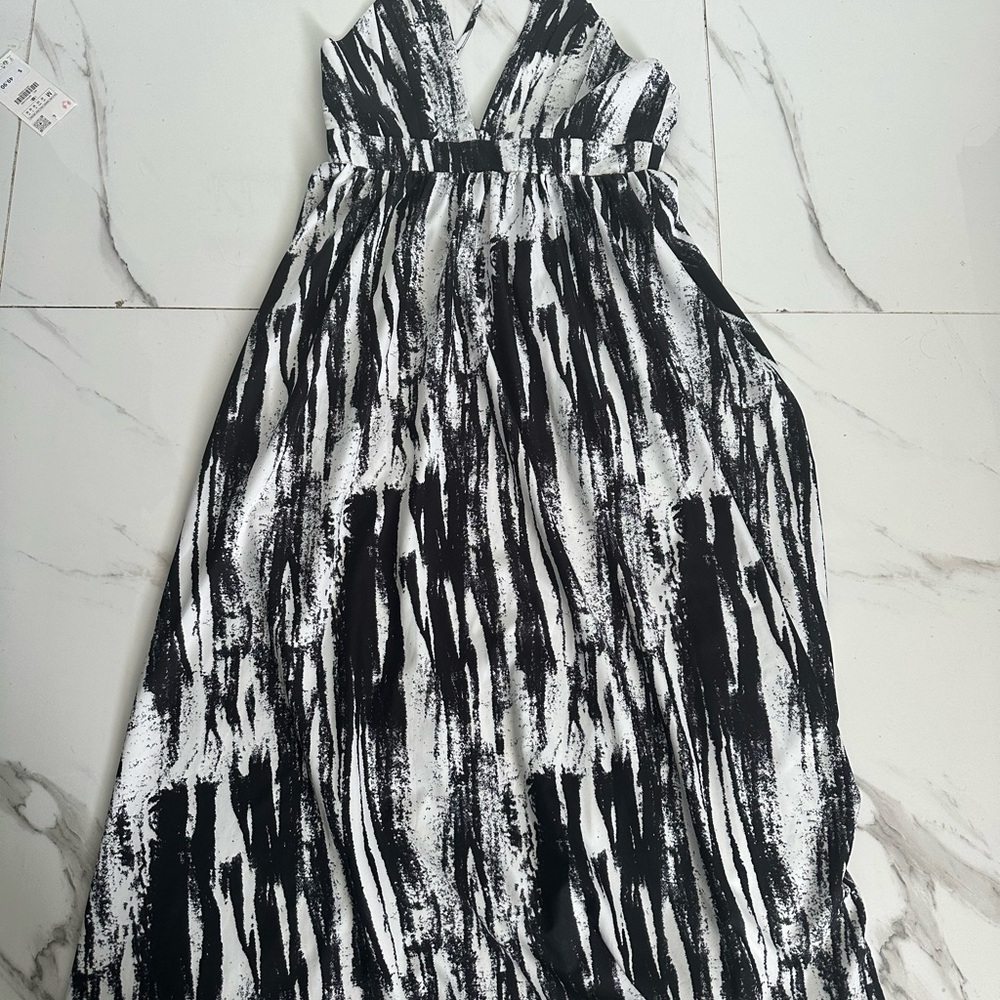 Black and White Halter Maxi Dress